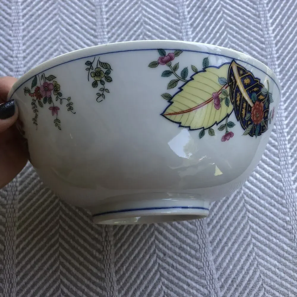 Serving Bowl Tobacco Leaf Genus Nicotiana Fine China by Mann Colorful 8.25